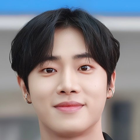 추영우