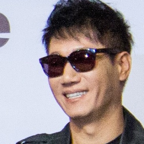 지석진 프로필