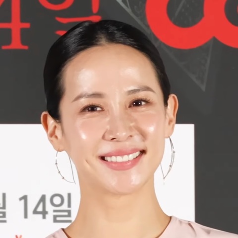 조여정 프로필