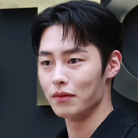 이재욱 프로필