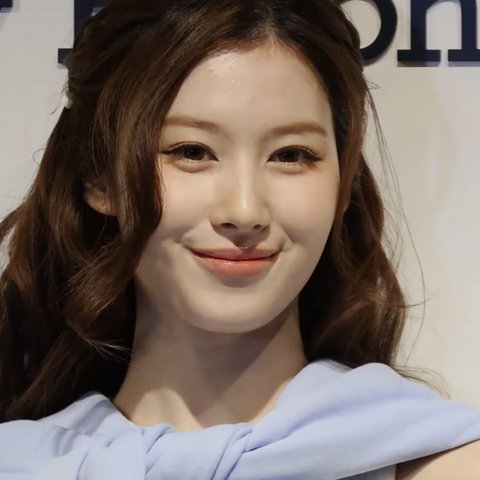 사나