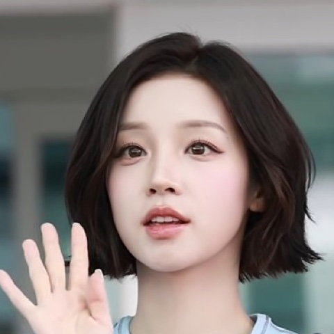 우기 프로필